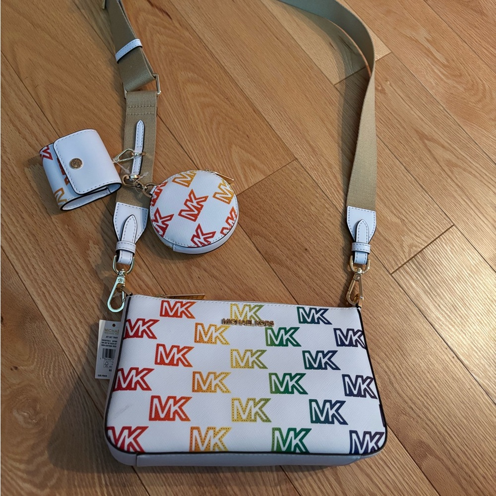 NWT Jet Set Logo Crossbody Bag with Case for Apple AirPods in White with neon